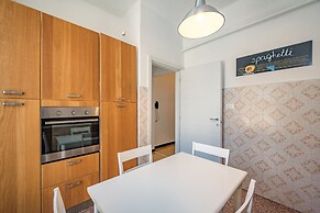 JOIVY Penthouse Flat W/Terrace