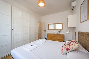 JOIVY Penthouse Flat W/Terrace