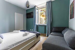 JOIVY Studio Near Natural Museum