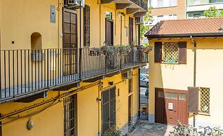 JOIVY Studio Near Natural Museum