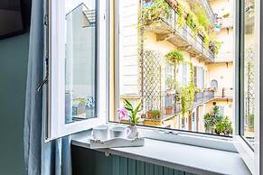 JOIVY Studio Near Natural Museum