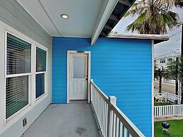 Avg622#1-beach Club 1