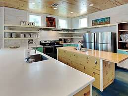 Avg622#1-beach Club 1