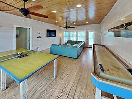 Avg622#1-beach Club 1