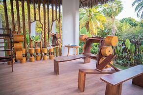 Mikiki Lifestyle Hotel