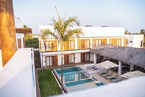 Mikiki Lifestyle Hotel