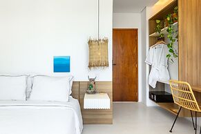 Mikiki Lifestyle Hotel