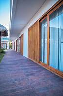 Mikiki Lifestyle Hotel