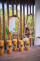 Mikiki Lifestyle Hotel