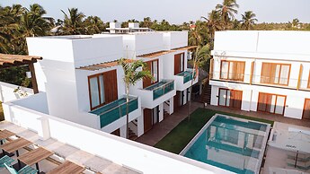 Mikiki Lifestyle Hotel