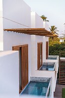 Mikiki Lifestyle Hotel