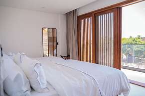 Mikiki Lifestyle Hotel