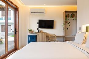 Mikiki Lifestyle Hotel