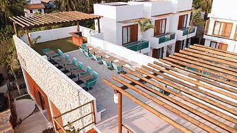 Mikiki Lifestyle Hotel