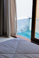 Mikiki Lifestyle Hotel