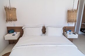 Mikiki Lifestyle Hotel