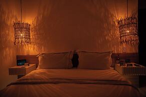 Mikiki Lifestyle Hotel