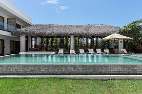Mikiki Lifestyle Hotel