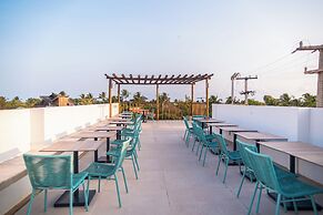 Mikiki Lifestyle Hotel