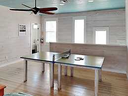 Avg622#3-beach Club 3