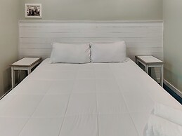 Avg622#3-beach Club 3