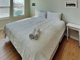 Avg622#3-beach Club 3