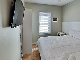 Avg622#3-beach Club 3