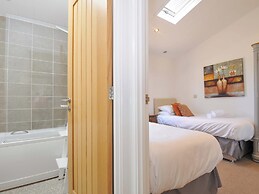 8 Horizon View