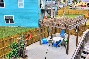 Elv912-cake by the Ocean