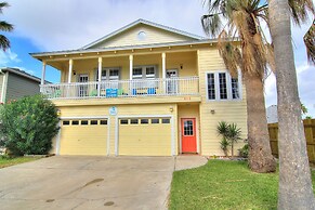 Elv912-cake by the Ocean