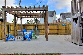 Elv912-cake by the Ocean