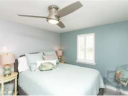 Er223-cape Cod Cottage