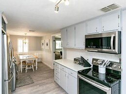 Er223-cape Cod Cottage