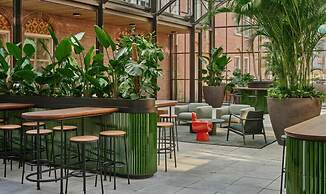 Hotel Botanique Breda