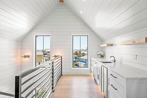 Ma652- Hooty And The Blowfish