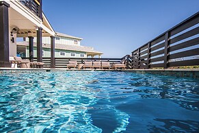 Ma652- Hooty And The Blowfish