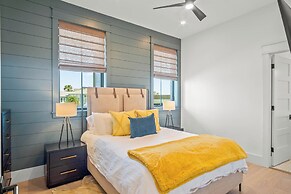 Ma652- Hooty And The Blowfish