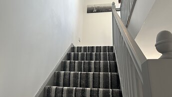 Cosy Stay In Birmingham by Villazu