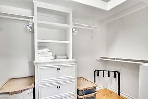 Ljc728-lajuana Iguana