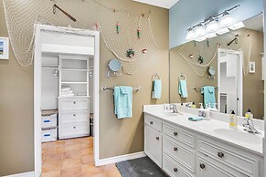 Ljc728-lajuana Iguana