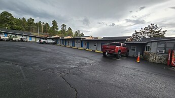 Travelers Inn