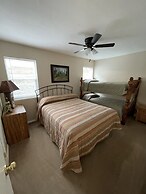 Auslander Condominiums