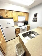 Auslander Condominiums