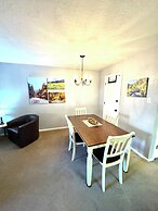 Auslander Condominiums