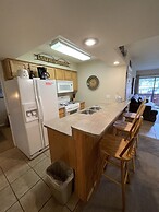 Auslander Condominiums