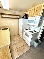 Auslander Condominiums