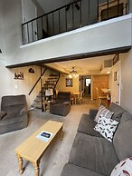 Auslander Condominiums