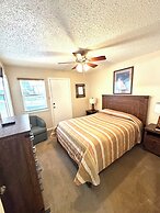 Auslander Condominiums