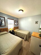 Auslander Condominiums