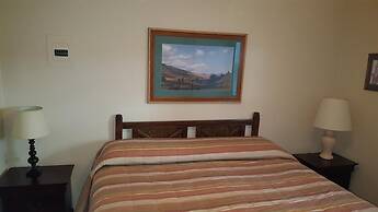 Auslander Condominiums